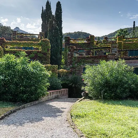 Sant'anna Vicolo Aranci 5 * Портоферрайо