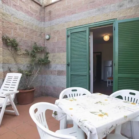 Sant'anna Vicolo Aranci 5 Апартаменты *